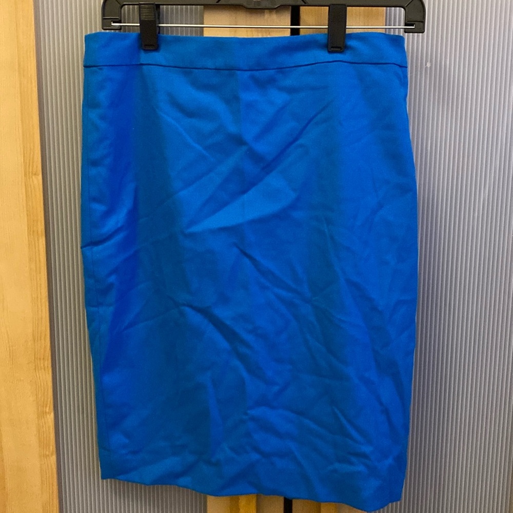 C Wonder pencil skirt in royal blue color Size 2 NWT